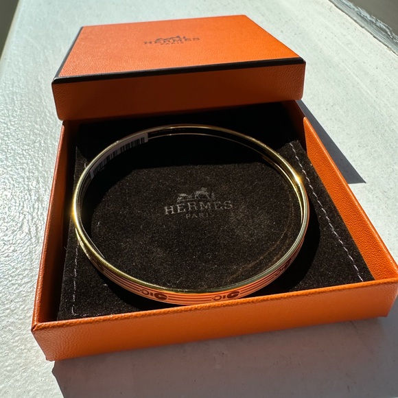 Hermes Sellier Bangle with White Enamel and Gold Detail - Picture 1 of 6